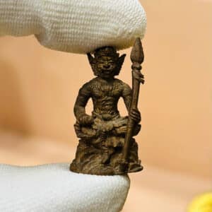 【帕皮拉天神】