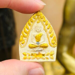 【龙婆扁｜富贵座山佛】