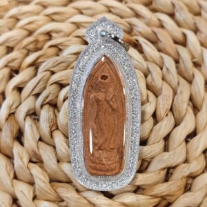 【龙婆扁｜行走佛】